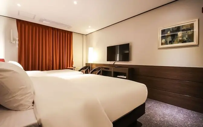 Oda (Deluxe Twin (Double + Single))