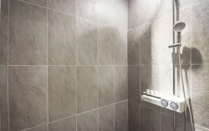 Oda (Deluxe Twin (Double + Single))