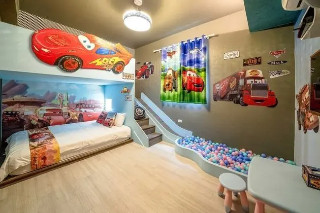 Gallery Dört Kişilik Oda, 1 Yatak Odası