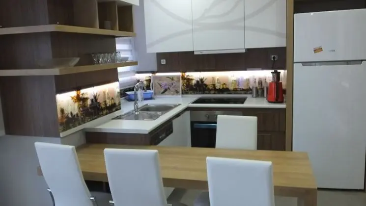 Garden Floor Apartment ,1 Bedroom
