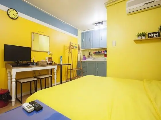 Üç Kişilik Oda
