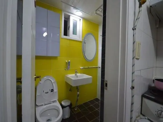 Üç Kişilik Oda