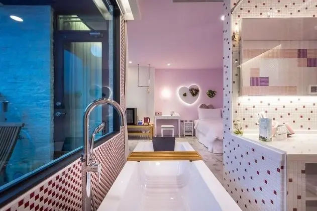 Deluxe Tek Büyük Yataklı Oda, Balkon