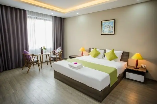 Deluxe Tek Büyük Yataklı Oda