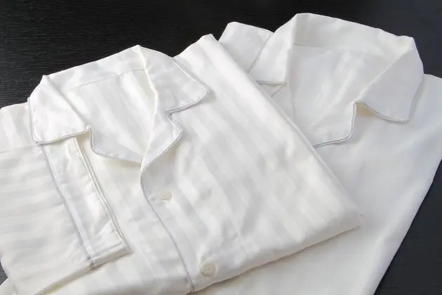 Bir adet Küçük Çift Kişilik Yataklı (Standard Single)