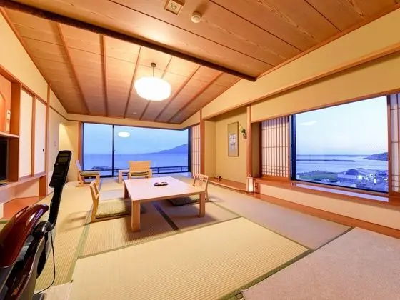 Traditional Dört Kişilik Oda, Deniz Manzaralı (Japanese Style)