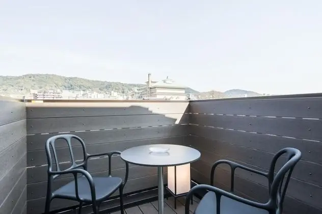 Standard Oda, Dağ Manzaralı