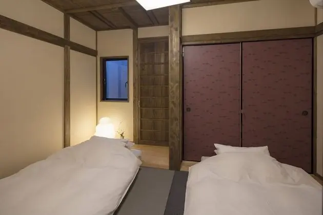 Ev (Private Machiya Townhouse)