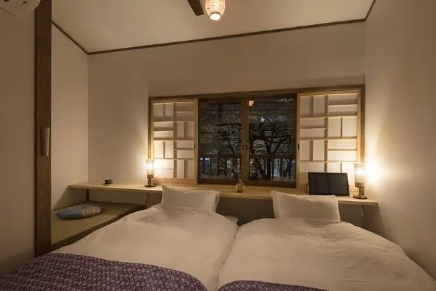 Ev (Private Machiya Townhouse)