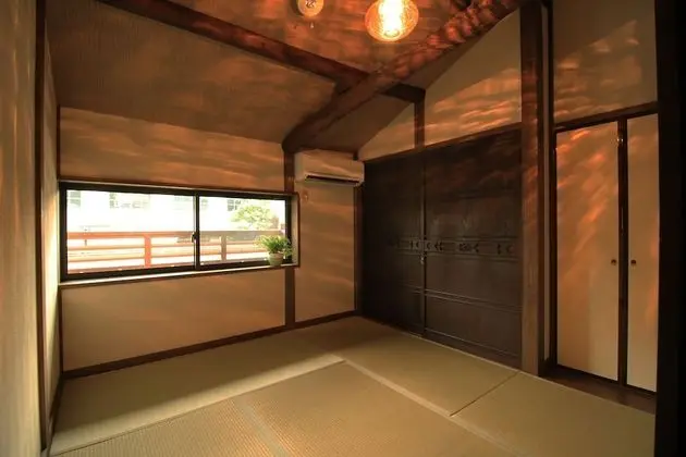 Traditional Sıra Ev