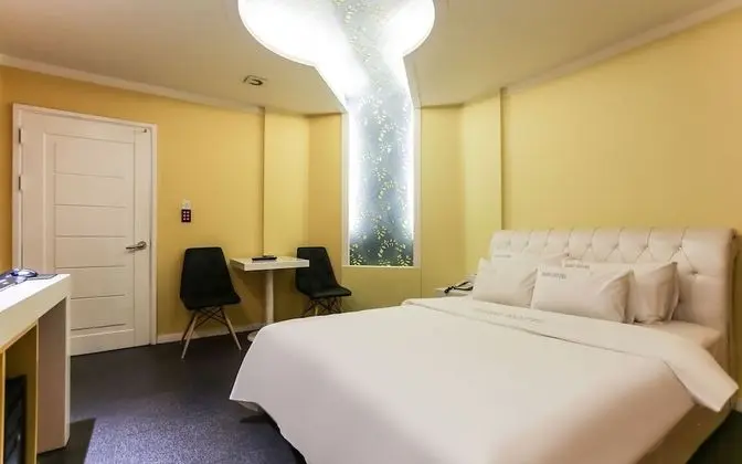 Oda (No Hard PC Room)