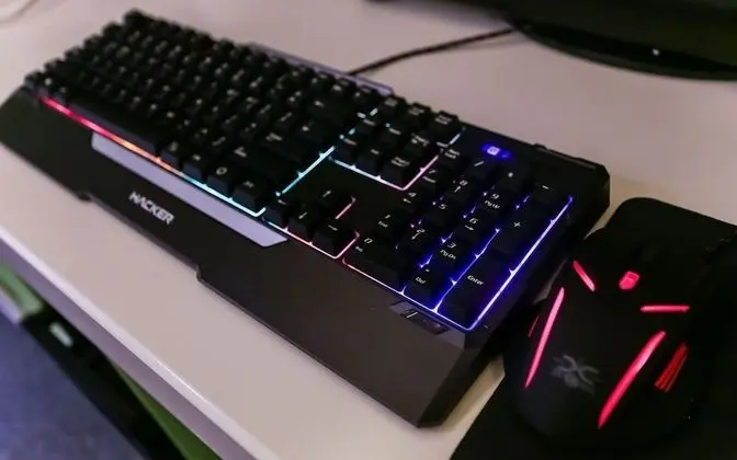 Oda (No Hard PC Room)