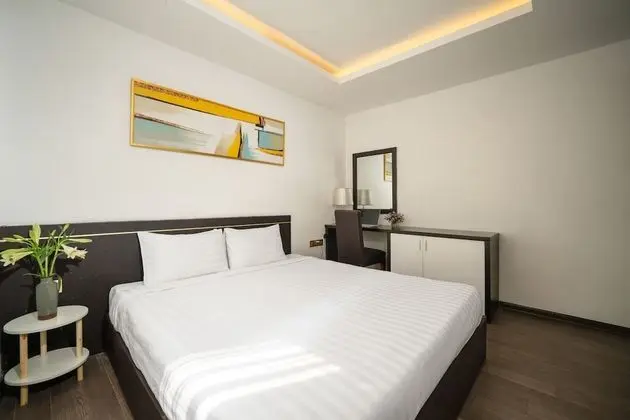 Standard King Room
