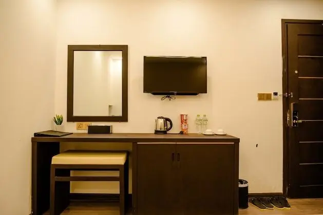 Standard King Room