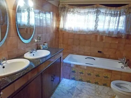 Executive Tek Büyük Yataklı Oda