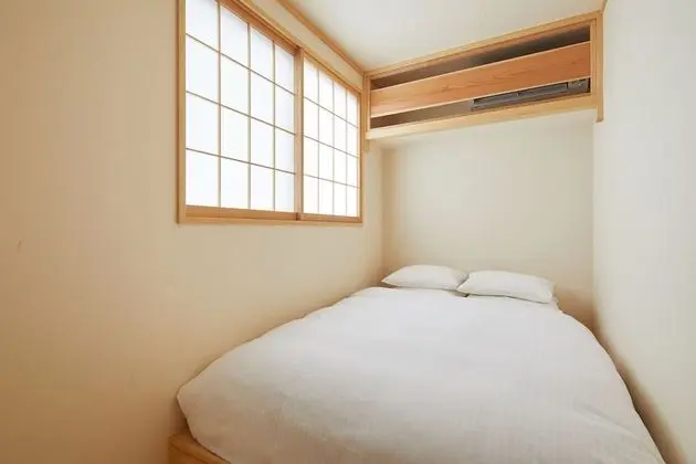 Standard Oda (with Private Cypress Bath)
