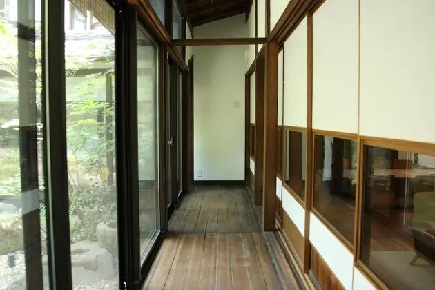 Traditional Ev (Kyoto-style)