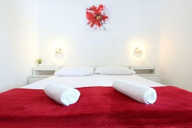 Standard Apart Daire, 1 Yatak Odası, Kısmi Deniz Manzaralı, Denize Bakan