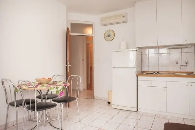 Standard Apart Daire, 1 Yatak Odası, Kısmi Deniz Manzaralı, Denize Bakan