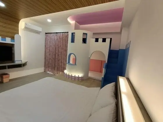 Tek Büyük Yataklı Oda