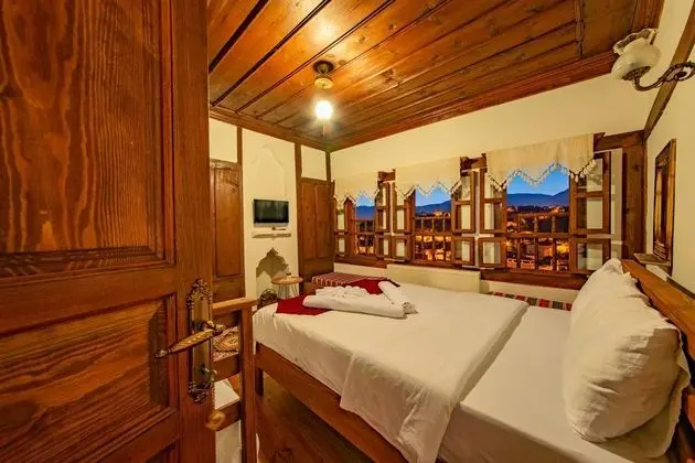 Standart Oda, Şehir Manzaralı