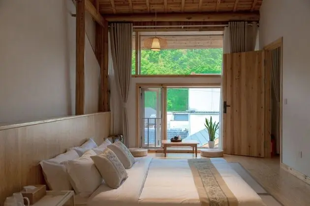 Comfort Tek Büyük Yataklı Oda