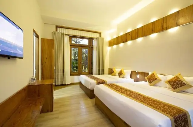 Deluxe Oda, Balkon, Bahçe Manzaralı