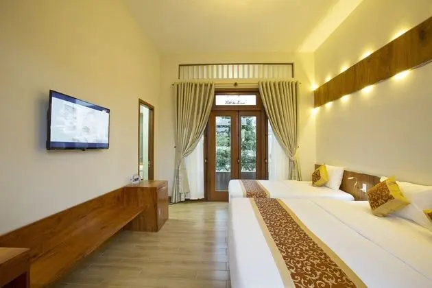 Deluxe Oda, Balkon, Bahçe Manzaralı