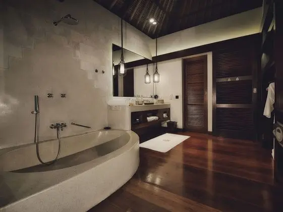 Romantic Villa, 1 Yatak Odası, Kişiye Özel Havuzlu (Riverside Pool Villa)