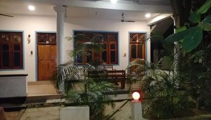 Deluxe Tek Büyük Yataklı Oda, 1 Çift Kişilik Yatak, Bahçe Manzaralı