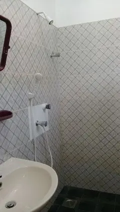 Deluxe Üç Kişilik Oda, Bahçe Manzaralı