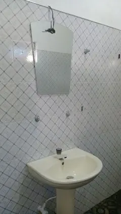 Standard Tek Büyük Yataklı Oda, 1 Çift Kişilik Yatak, Bahçe Manzaralı