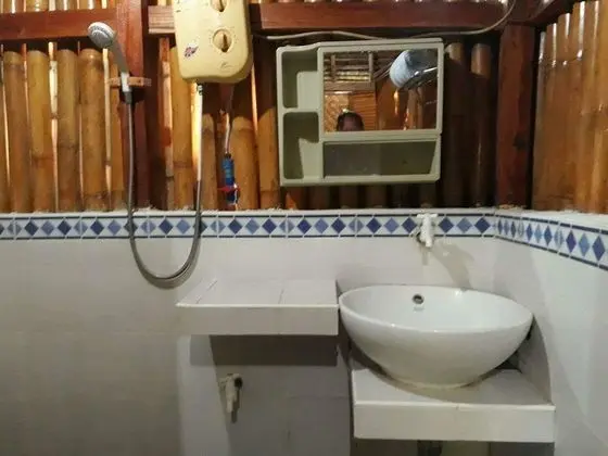 Private Kubo with Hot and Cold Shower