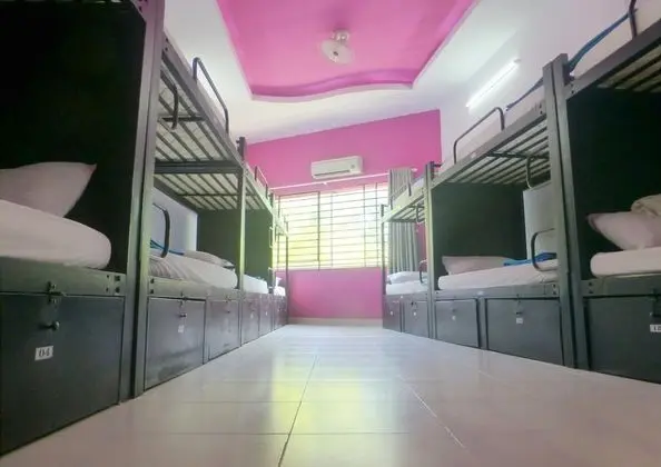 Deluxe Ortak Ranzalı Oda, Karma Ranzalı Oda