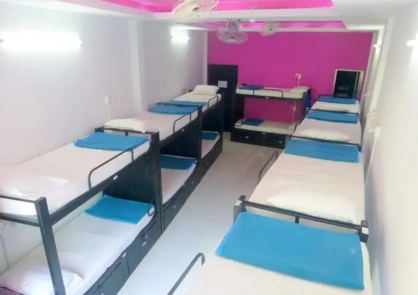 Deluxe Ortak Ranzalı Oda, Karma Ranzalı Oda