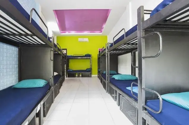 Deluxe Ortak Ranzalı Oda, Karma Ranzalı Oda