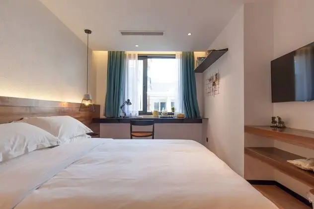 Tek Büyük Yataklı Oda