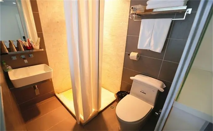 Classic Tek Büyük Yataklı Oda