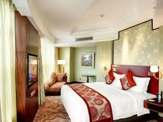 Deluxe Tek Büyük Yataklı Oda