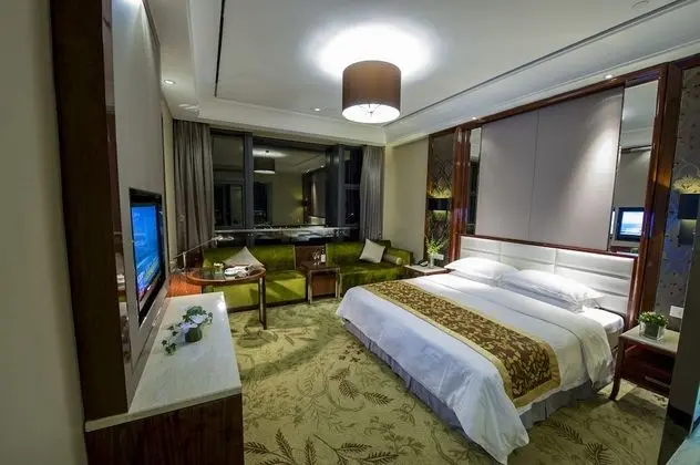 Deluxe Tek Büyük Yataklı Oda