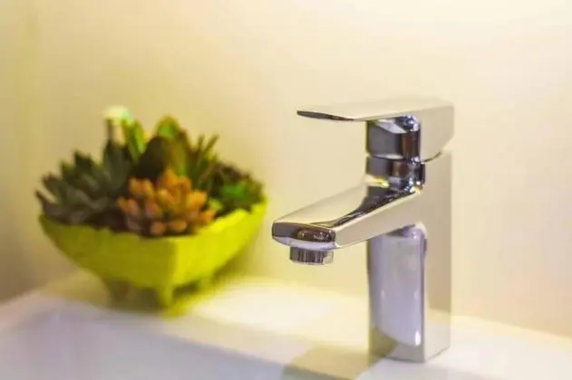 Classic Tek Büyük Yataklı Oda