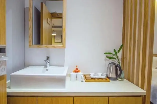 Classic Tek Büyük Yataklı Oda