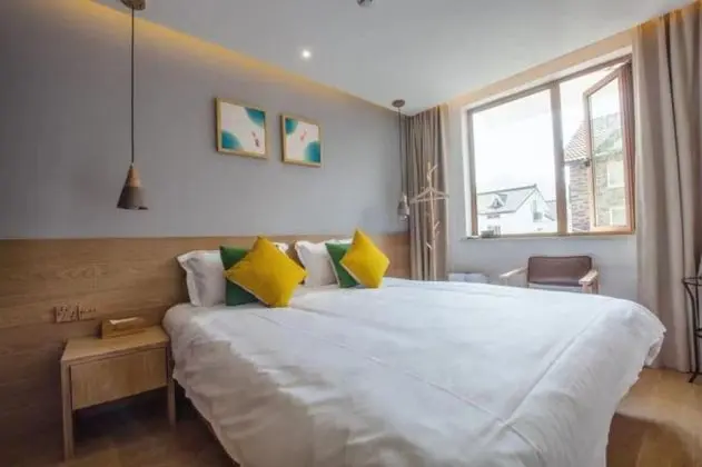 Comfort Tek Büyük Yataklı Oda