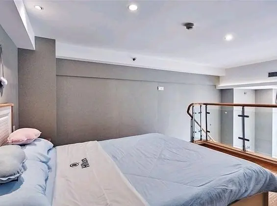 City Çatı Katı (Loft)