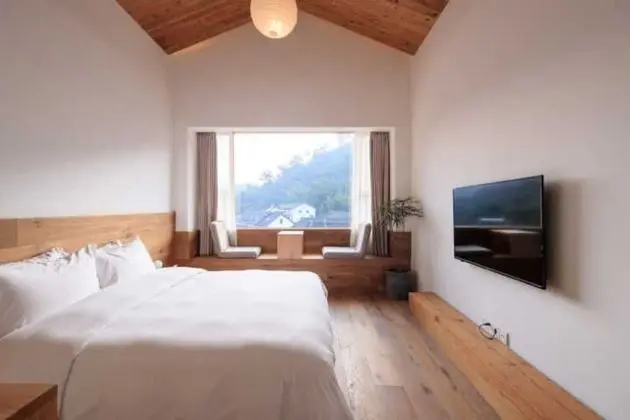 Süit, Dağ Manzaralı