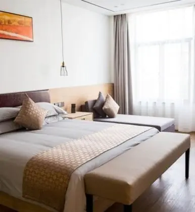 Business Tek Büyük Yataklı Oda