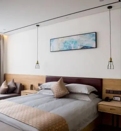 Business Tek Büyük Yataklı Oda