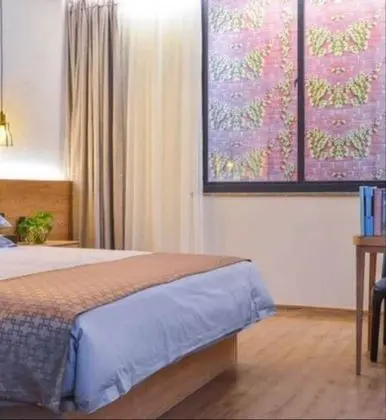 Elite Oda, 1 Büyük (Queen) Boy Yatak