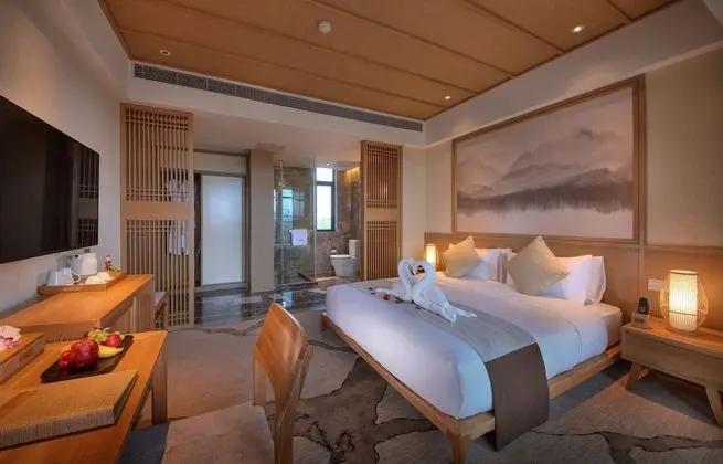 Deluxe Tek Büyük Yataklı Oda