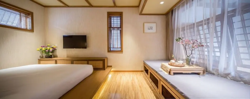 Design Tek Büyük Yataklı Oda, 1 Büyük (Queen) Boy Yatak, Sigara İçilmez